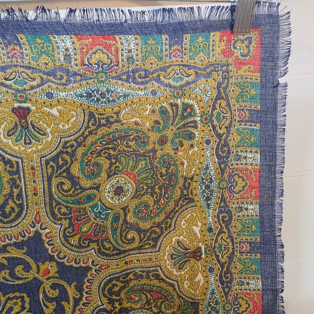 N/A vintage square